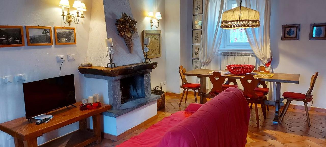 Piazza Fiumalbo citta d'arte Appartamento Esterno foto